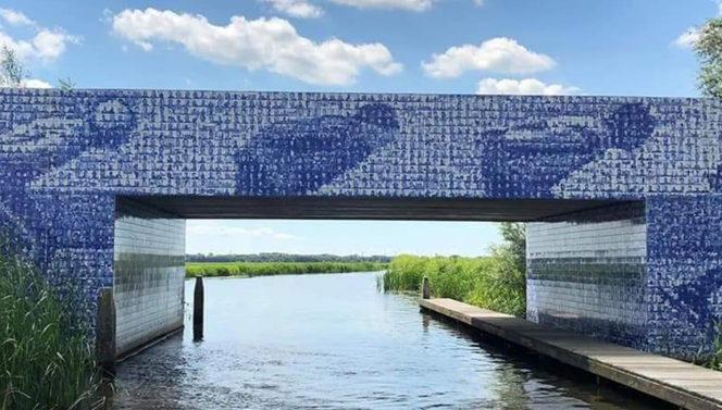 Tegeltjesbruggetje Bootverhuur de Bonkevaart