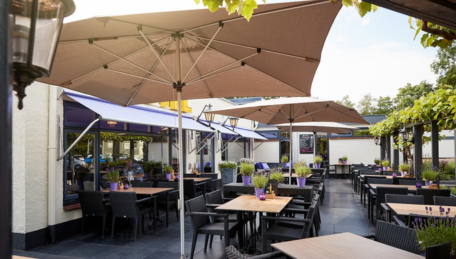 Terras Hotel Hardegarijp
